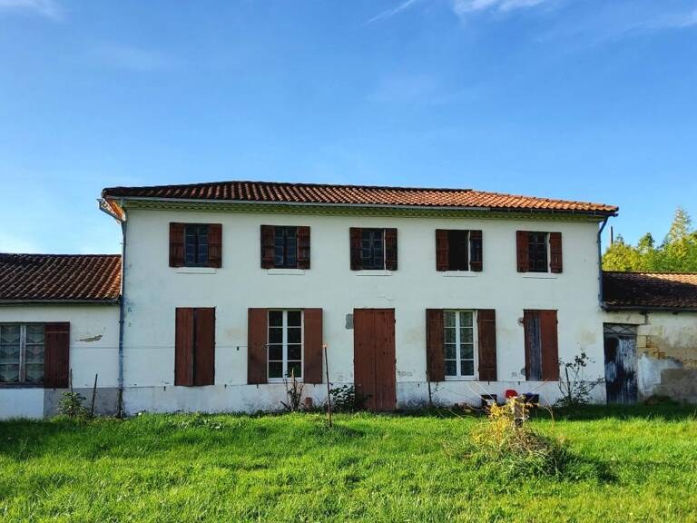 Maison À Vendre — photo 1