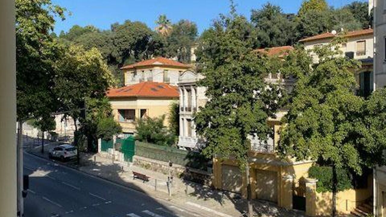 appartement 3 pièces 50 m2 à vendre à Nice (06100)