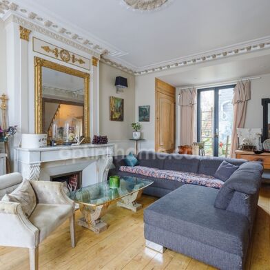 Maison 8 pièces 860000 €