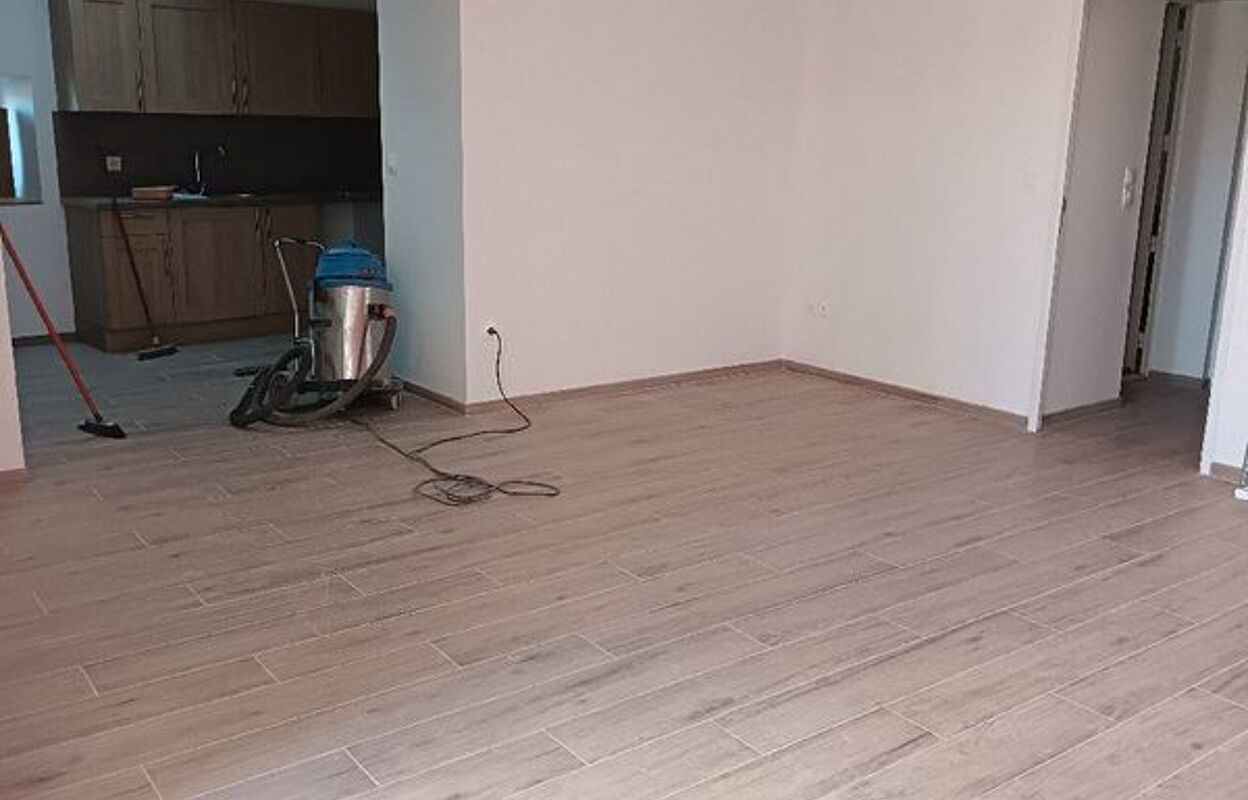 maison 4 pièces 90 m2 à louer à Saint-André-Et-Appelles (33220)