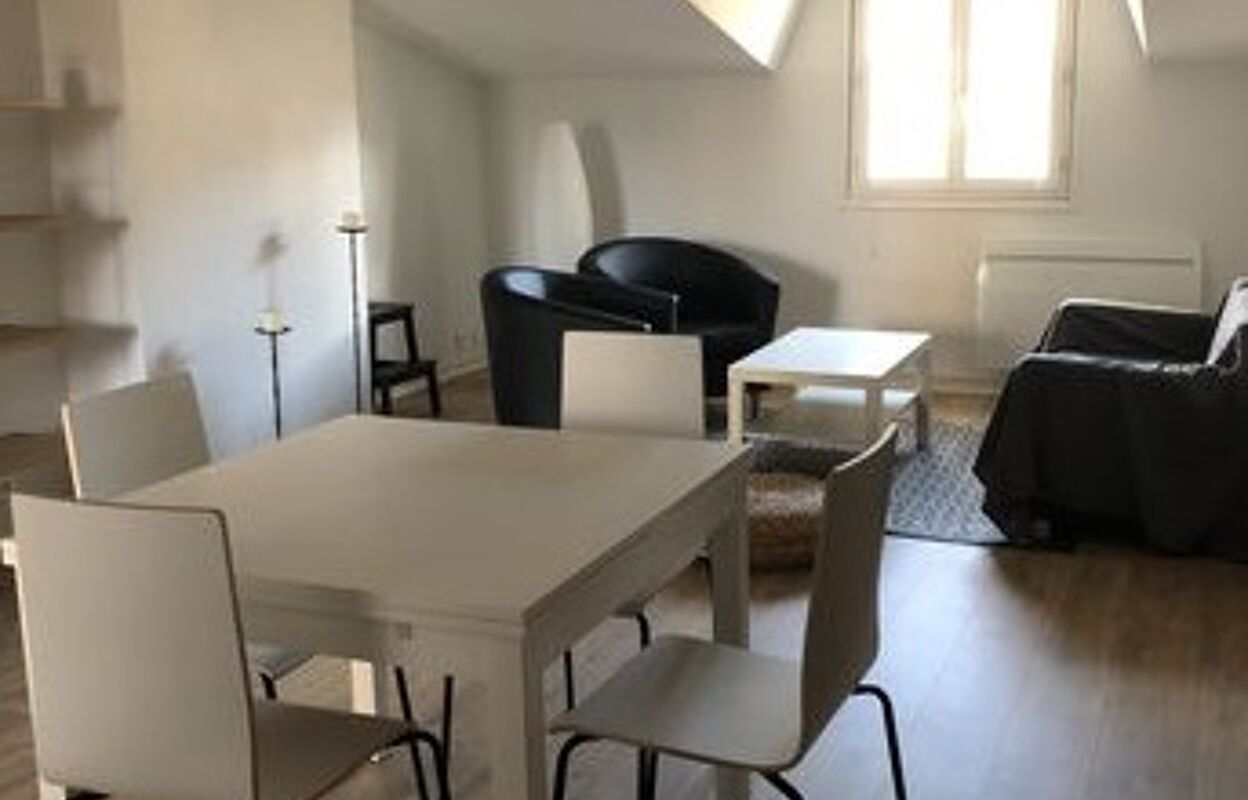 appartement 2 pièces 55 m2 à louer à Bordeaux (33300)