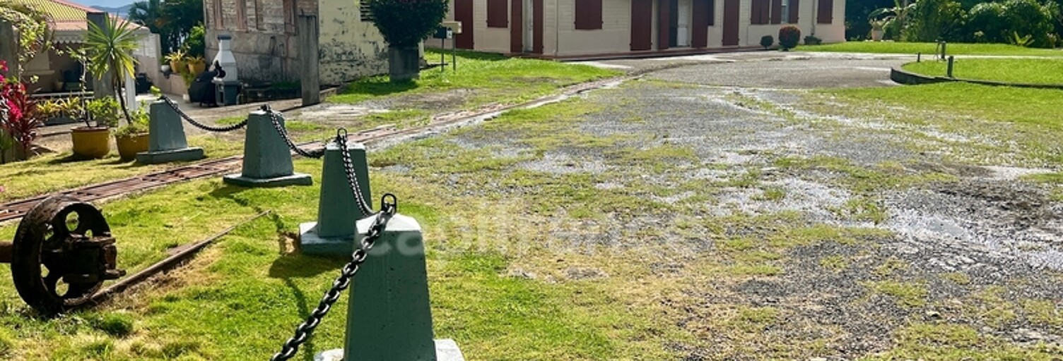 Maison 4 Pièces 158 m² à vendre à Sainte-Marie (97230)