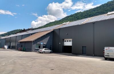 location local industriel 13 500 € CC /mois à proximité de Saint-Baldoph (73190)