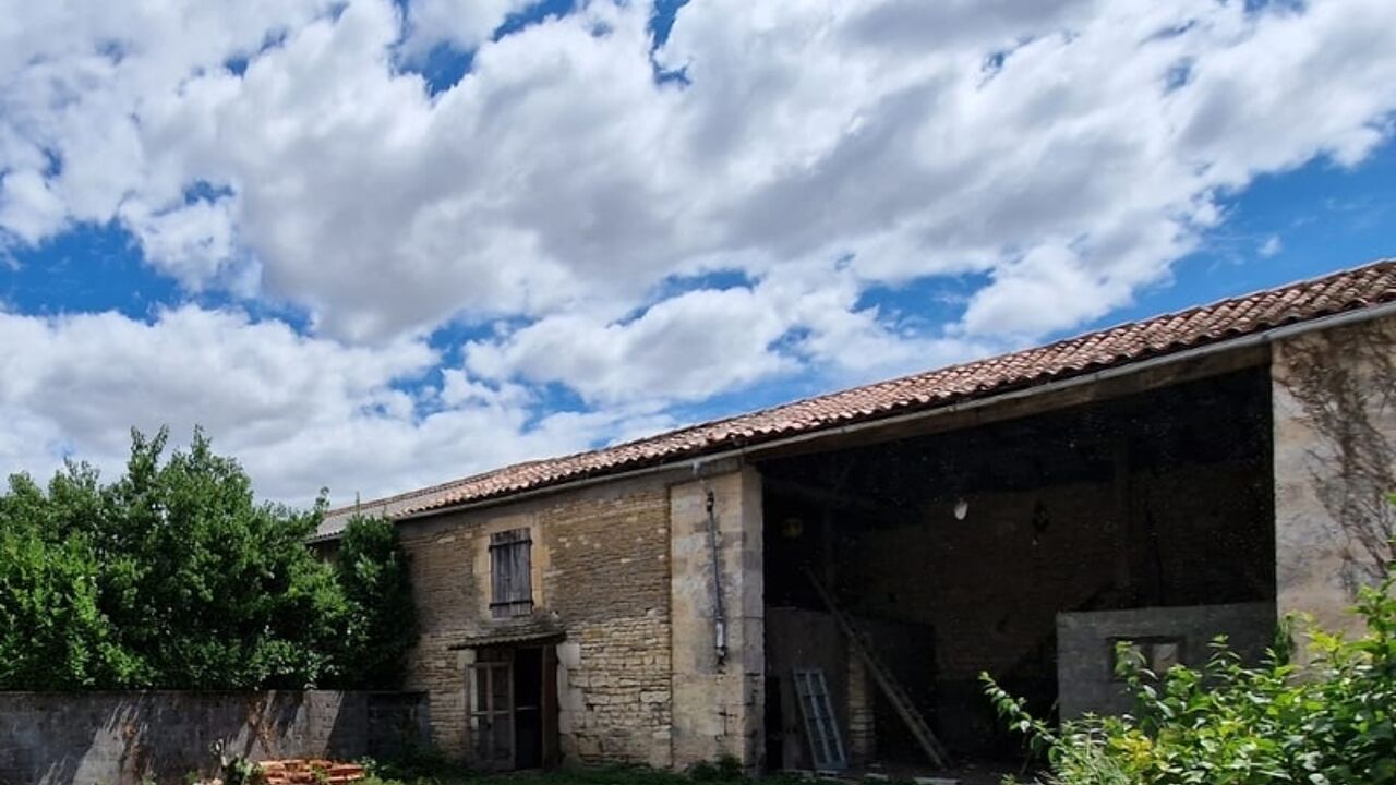 maison 1 pièces 108 m2 à vendre à Surgères (17700)