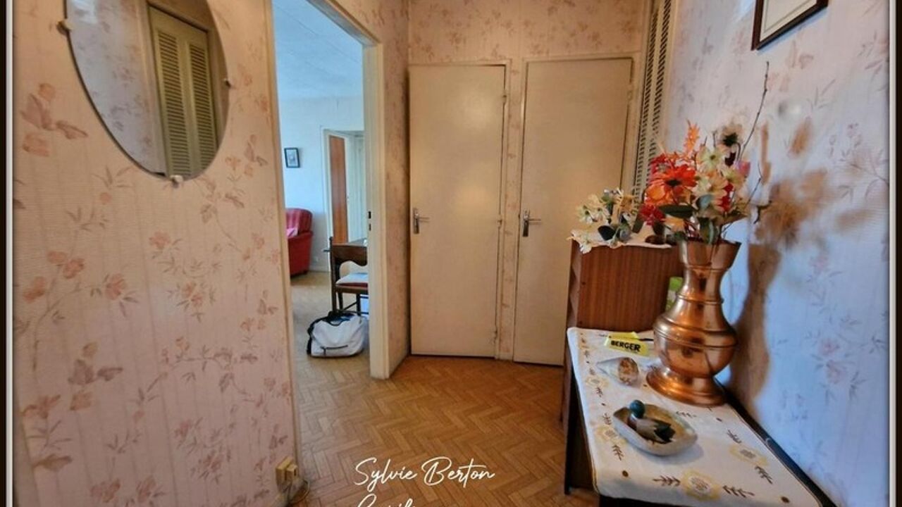 appartement 2 pièces 56 m2 à vendre à Vaujours (93410)