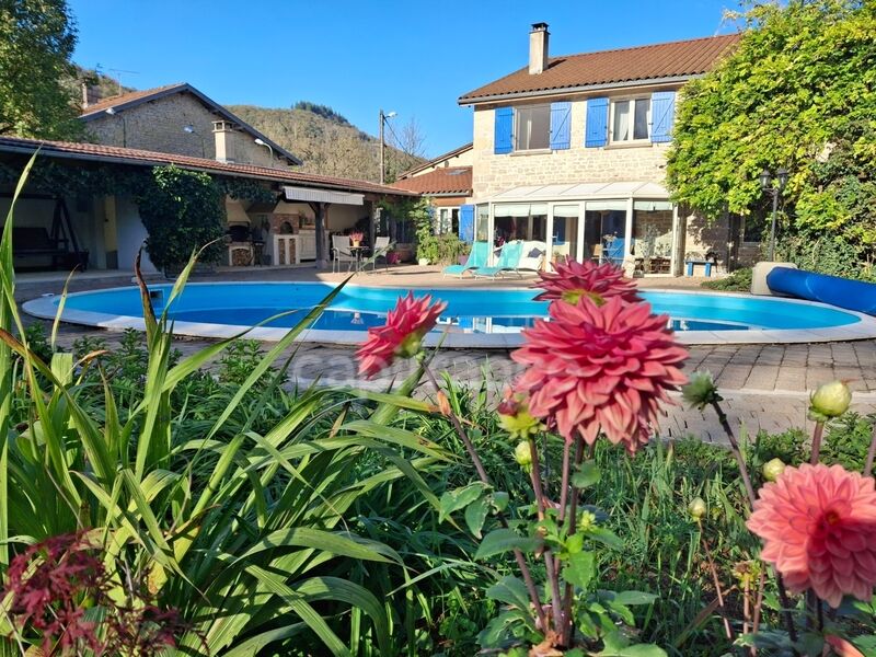 Villa / Maison 6 pièces  à vendre Lons-le-Saunier 39000