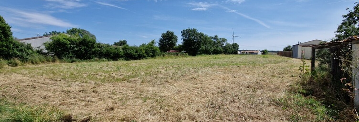 Terrain  1254 m² à vendre à Tonnay-Boutonne (17380)