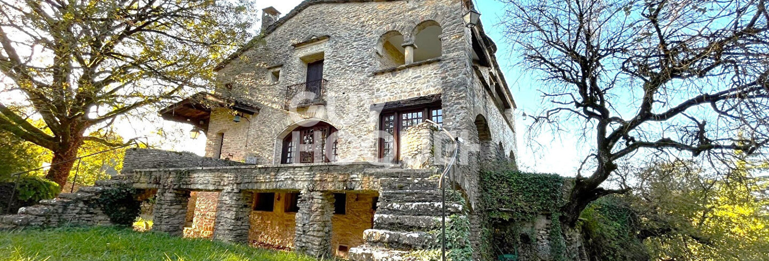 Maison 8 Pièces 220 m² à vendre à Crémieu (38460)