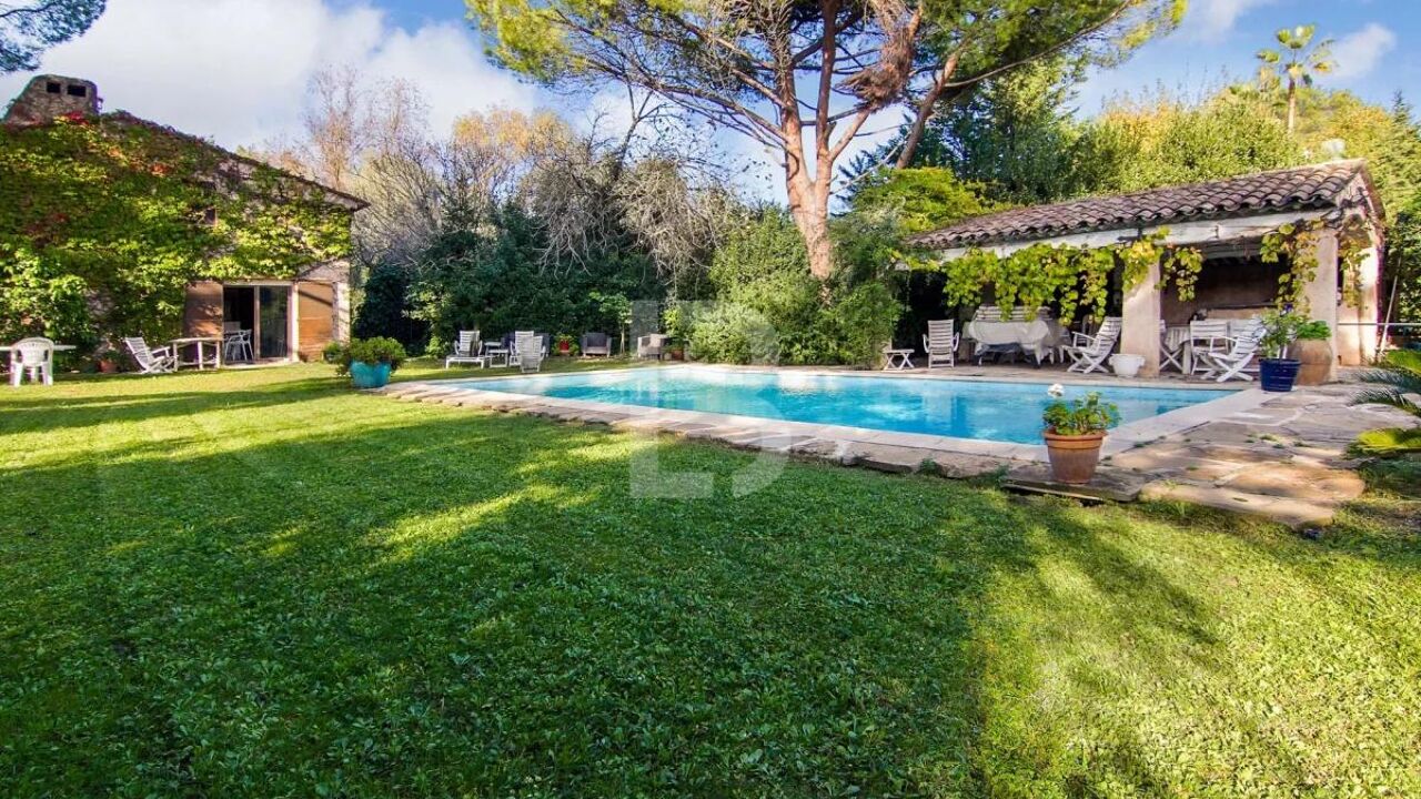 maison 7 pièces 250 m2 à vendre à Mougins (06250)