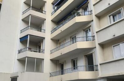 location appartement 750 € CC /mois à proximité de Tourrette-Levens (06690)