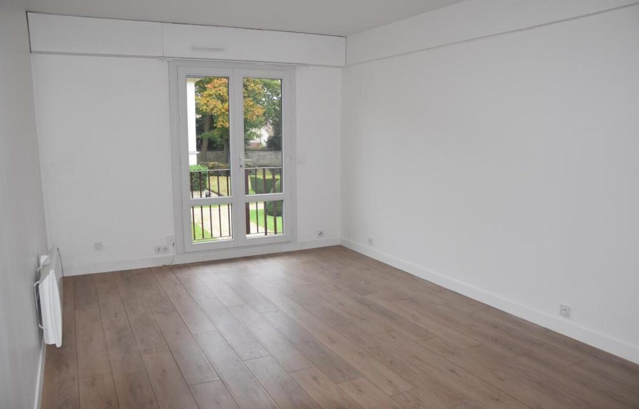 appartement 3 pièces 60 m2 à louer à Fontainebleau (77300)