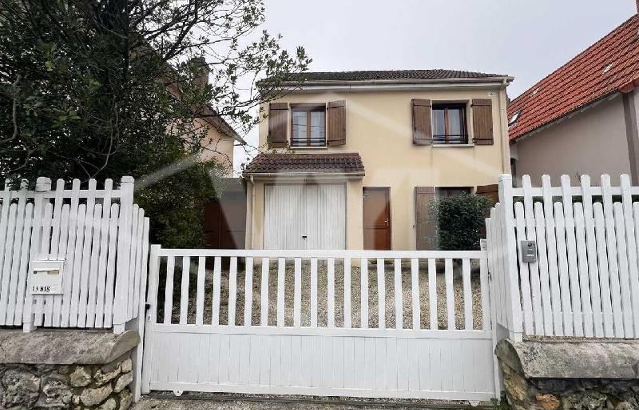 maison 6 pièces 100 m2 à vendre à Combs-la-Ville (77380)