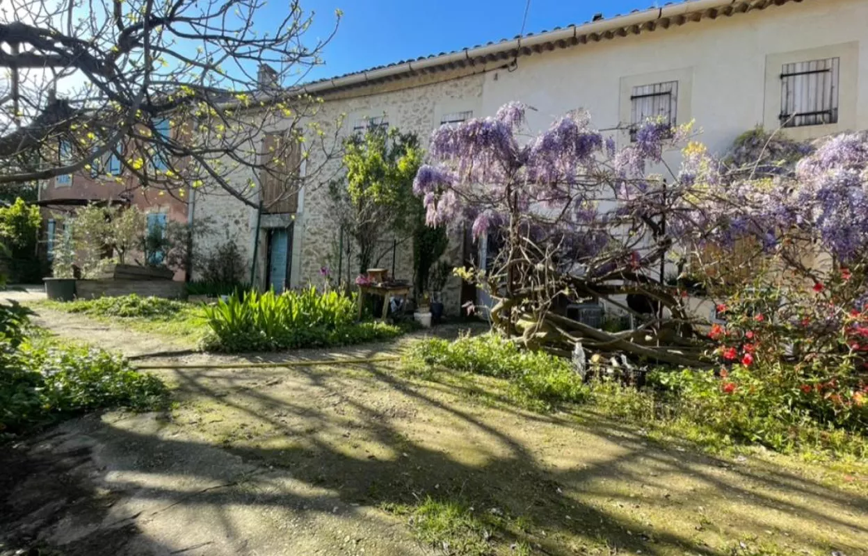 maison 7 pièces 200 m2 à vendre à Robion (84440)