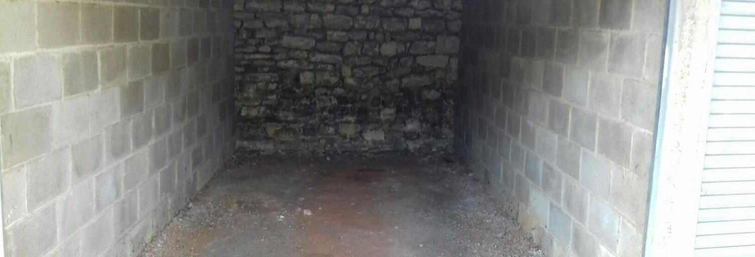 Garage   m² à louer à Châteauroux (36000)