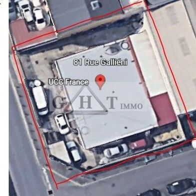 Local industriel 250 m²