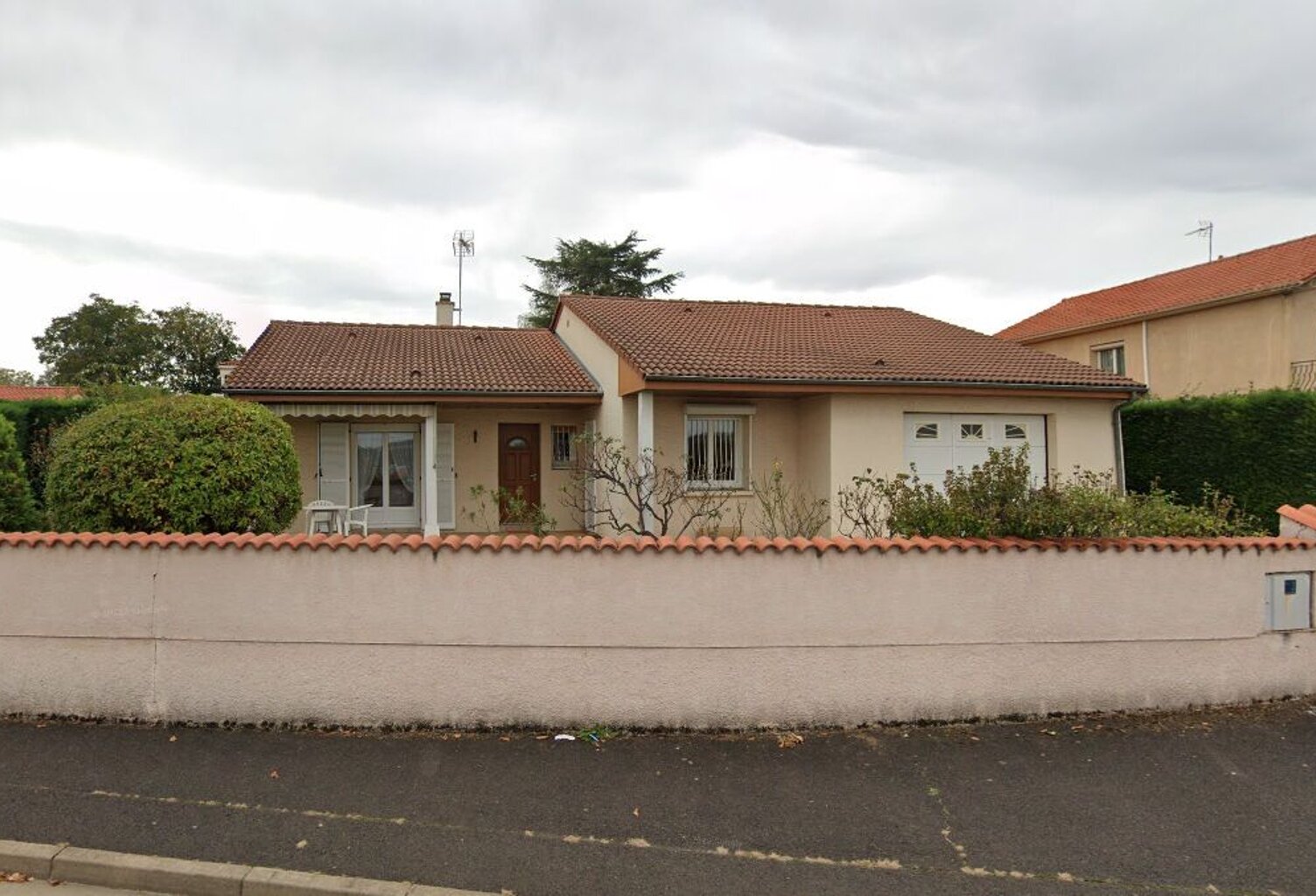 Maison À Vendre — photo 1