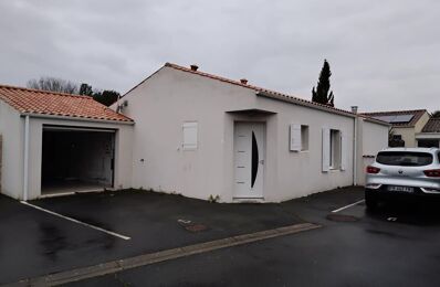 location maison 910 € CC /mois à proximité de Arvert (17530)