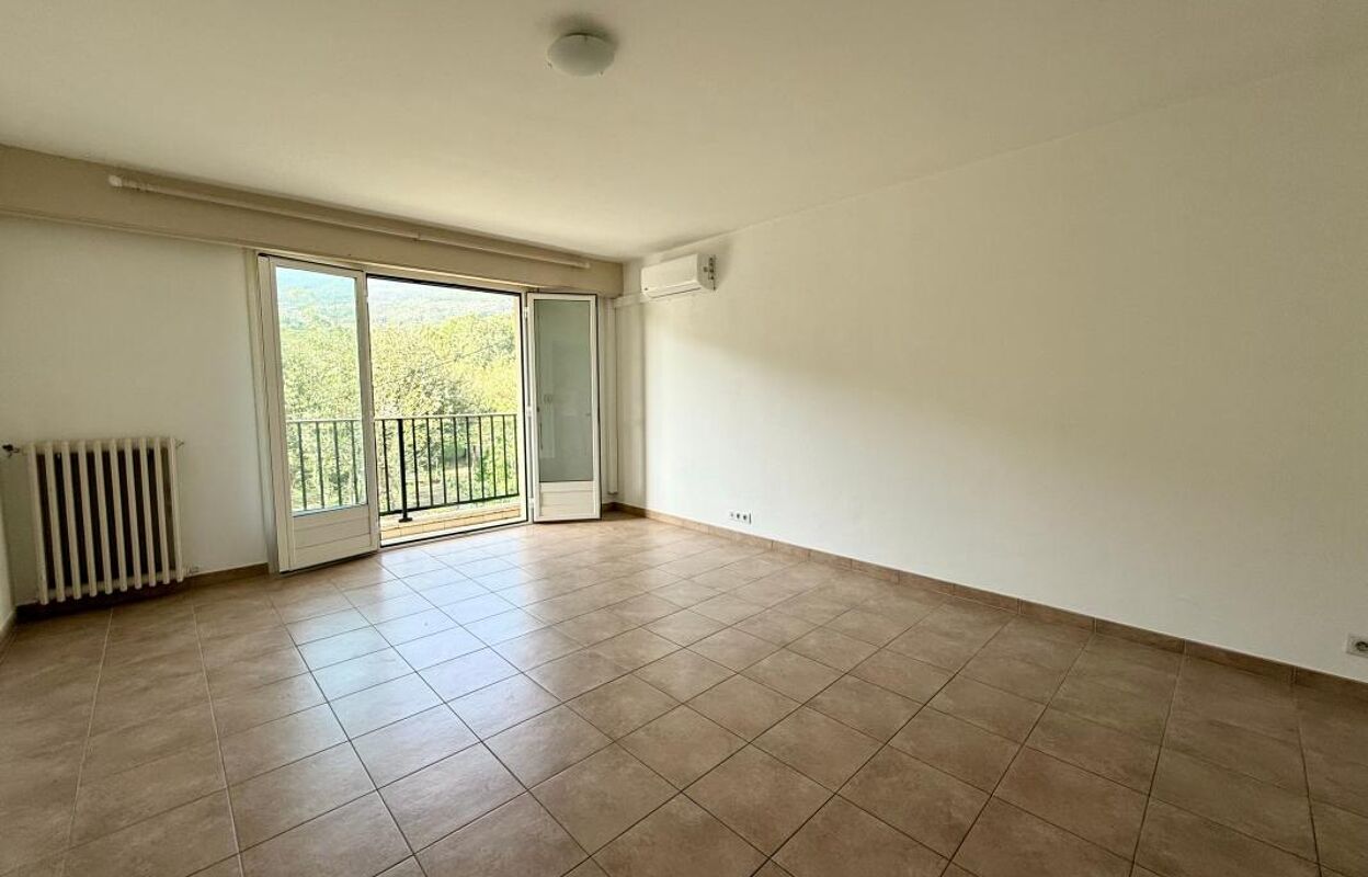 appartement 3 pièces 80 m2 à louer à Brando (20222)