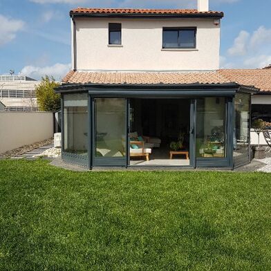 Maison 4 pièces 145 m²