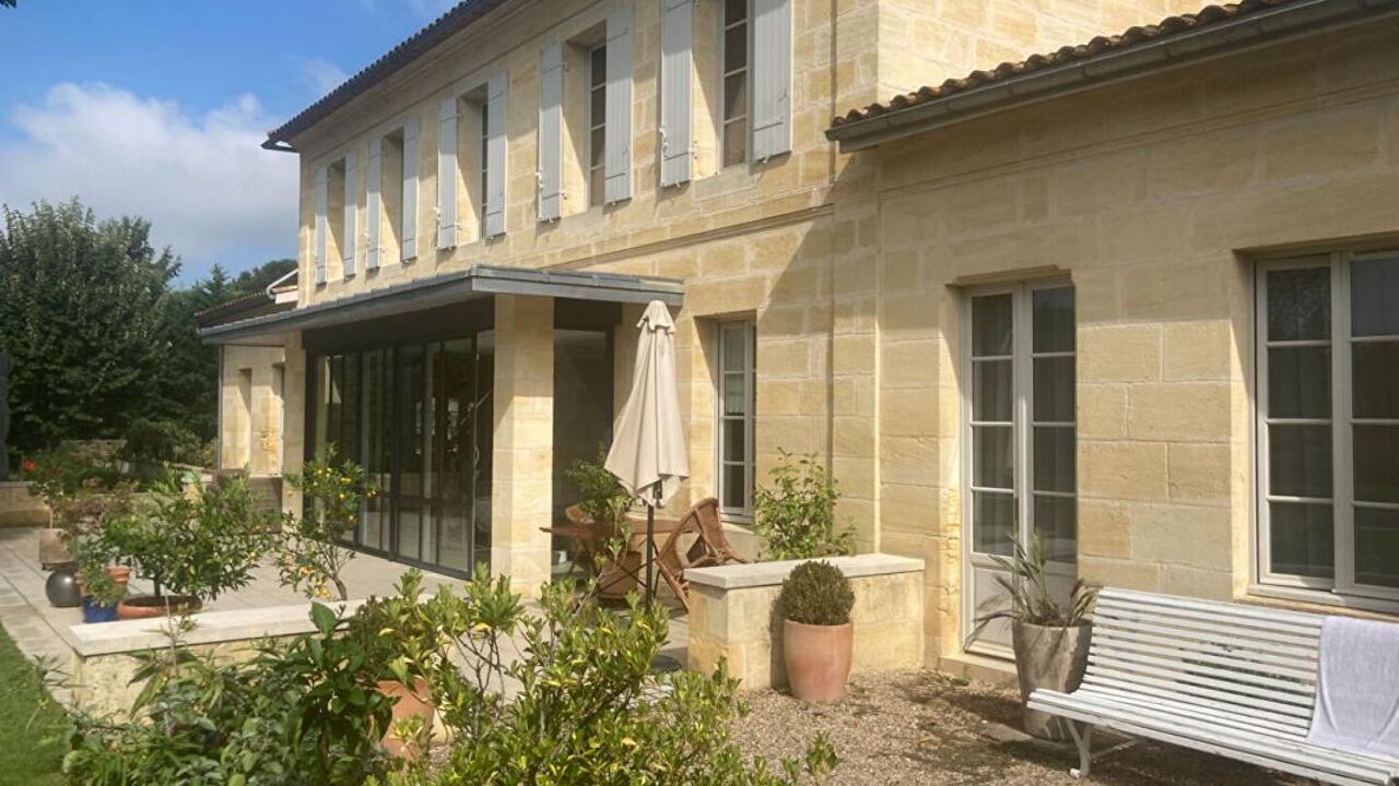 maison 9 pièces 302 m2 à vendre à Saint-Émilion (33330)