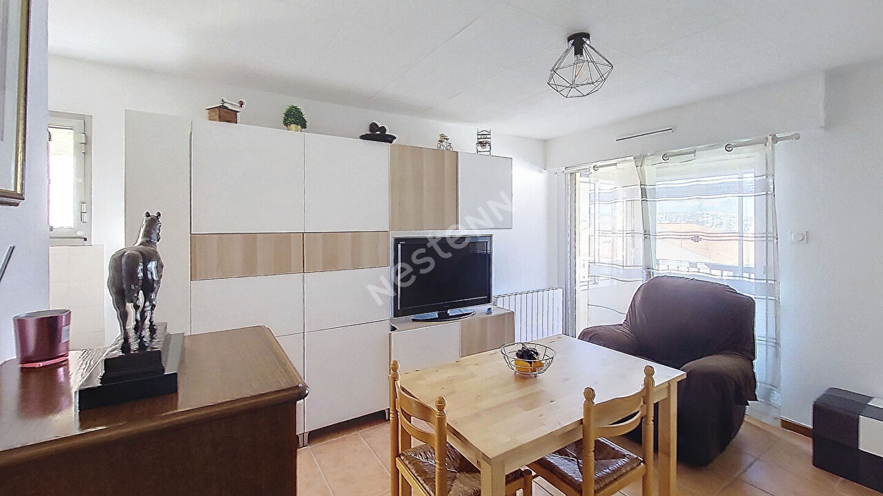 appartement 1 pièces 31 m2 à vendre à Saint-Mandrier-sur-Mer (83430)