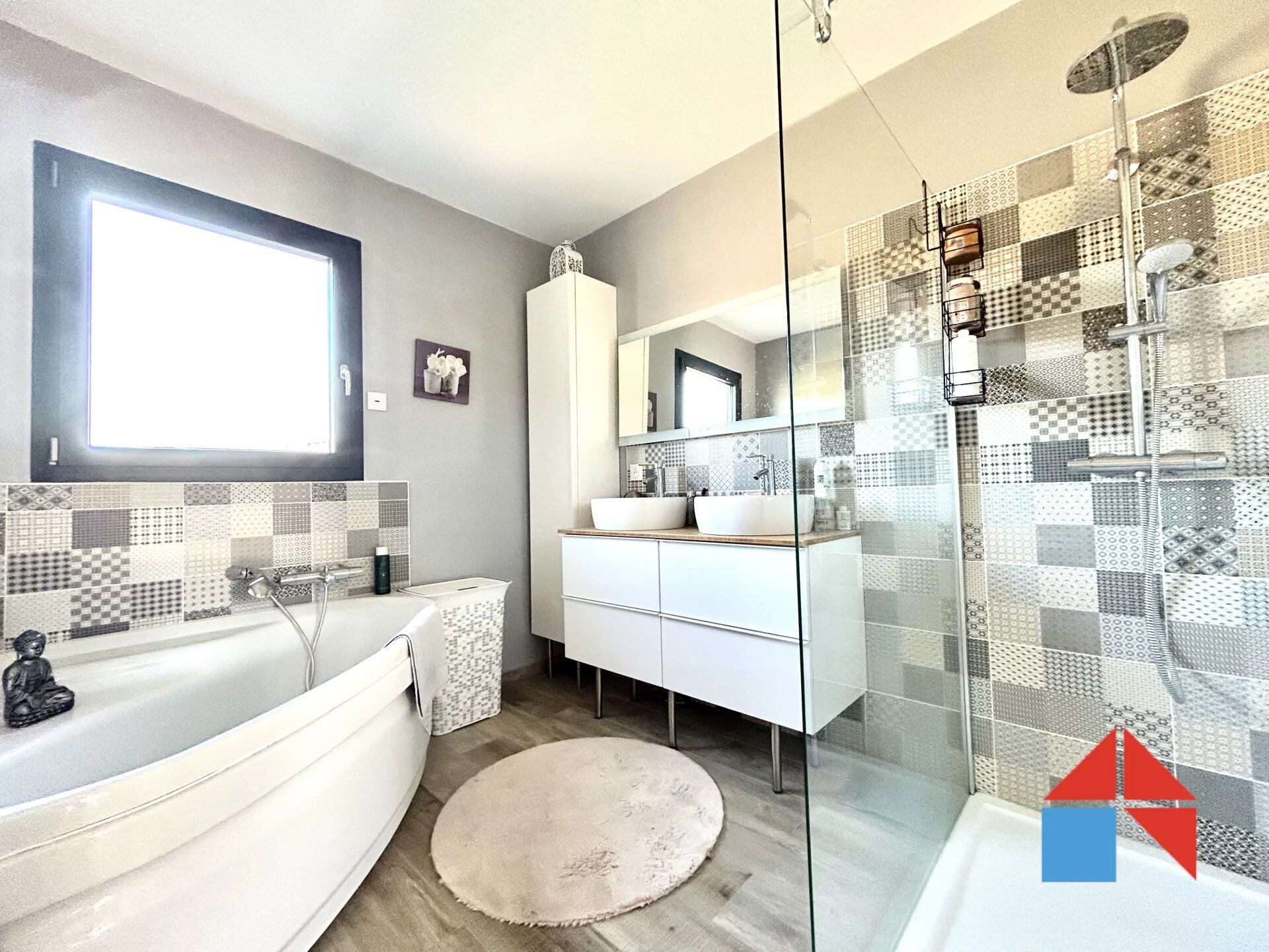 Photo À Vendre : Magnifique Maison Moderne de 2021 à Gérardmer image 3/4