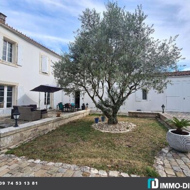 Maison 7 pièces 281 m²