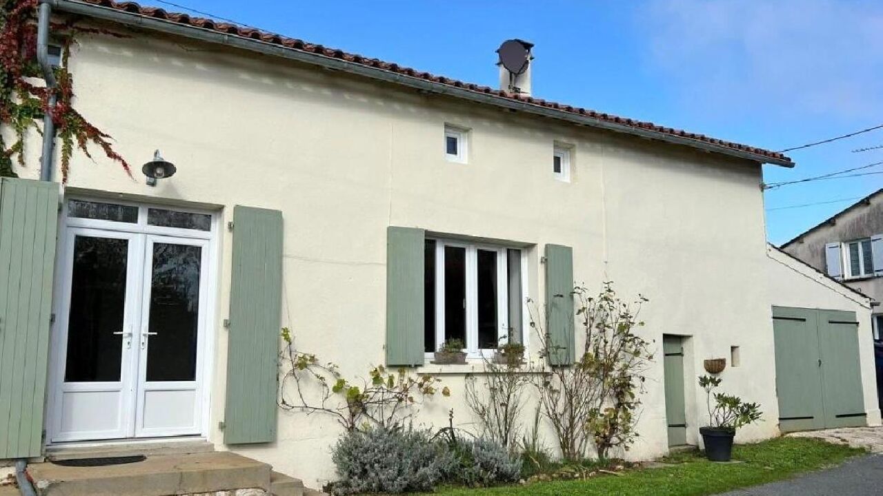 maison 5 pièces 124 m2 à vendre à Nanteuil-en-Vallée (16700)