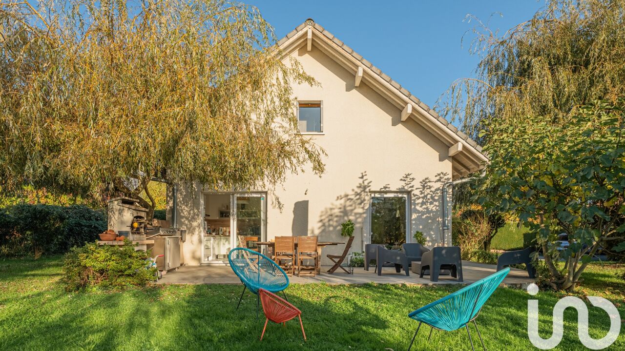 maison 5 pièces 115 m2 à vendre à Chambéry (73000)