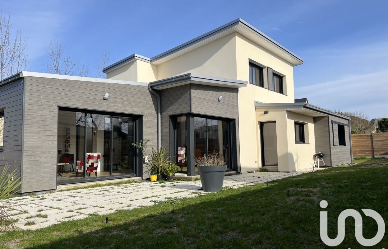 maison 5 pièces 154 m2 à vendre à Agon-Coutainville (50230)