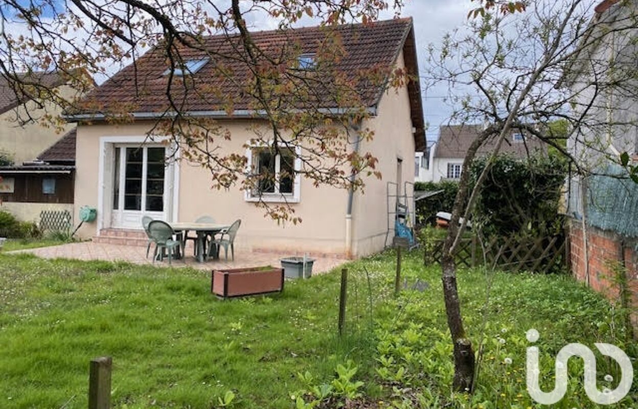 maison 4 pièces 95 m2 à vendre à Ozoir-la-Ferrière (77330)