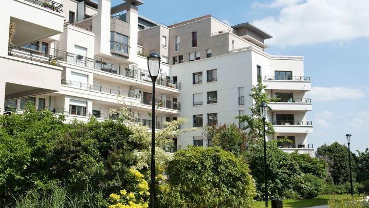 appartement 2 pièces 51 m2 à vendre à Courbevoie (92400)