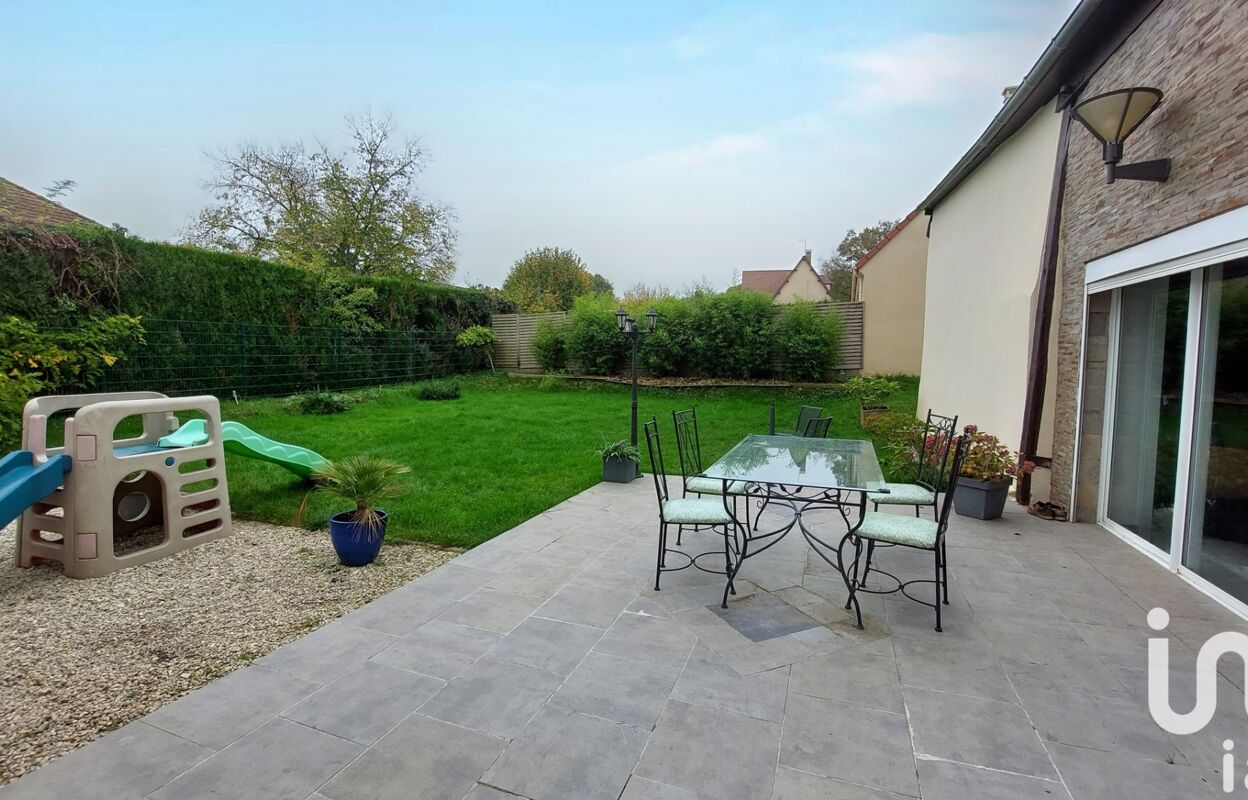 maison 8 pièces 220 m2 à vendre à Chartres (28000)