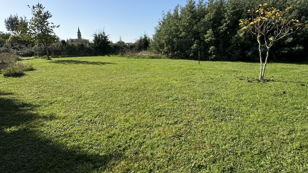 terrain  pièces 3100 m2 à vendre à Cartelègue (33390)