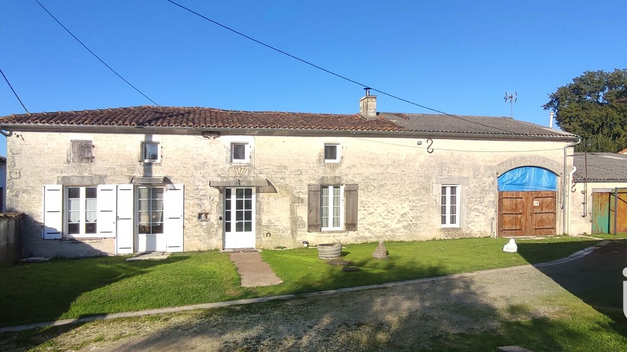 maison 6 pièces 134 m2 à vendre à Massac (17490)