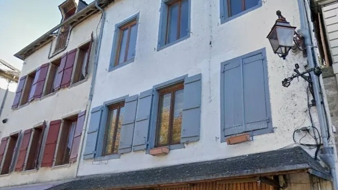 immeuble  pièces 90 m2 à vendre à Terrasson-Lavilledieu (24120)