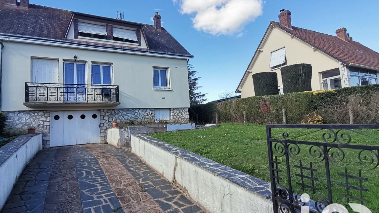 maison 5 pièces 125 m2 à vendre à Bonneval (28800)