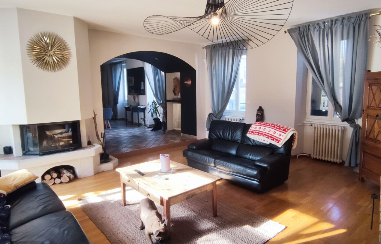 maison 6 pièces 191 m2 à vendre à Espalion (12500)