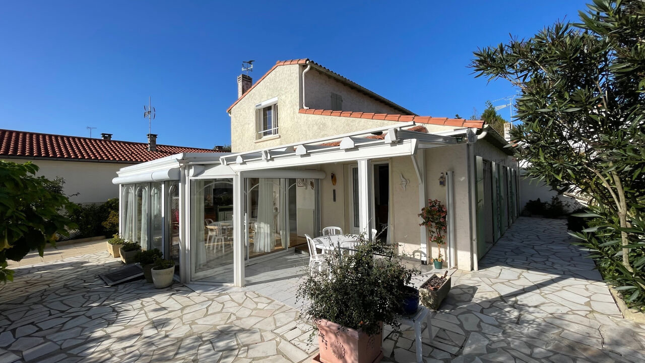 maison 6 pièces 137 m2 à vendre à Royan (17200)