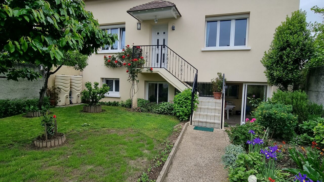 maison 5 pièces 140 m2 à vendre à Chilly-Mazarin (91380)