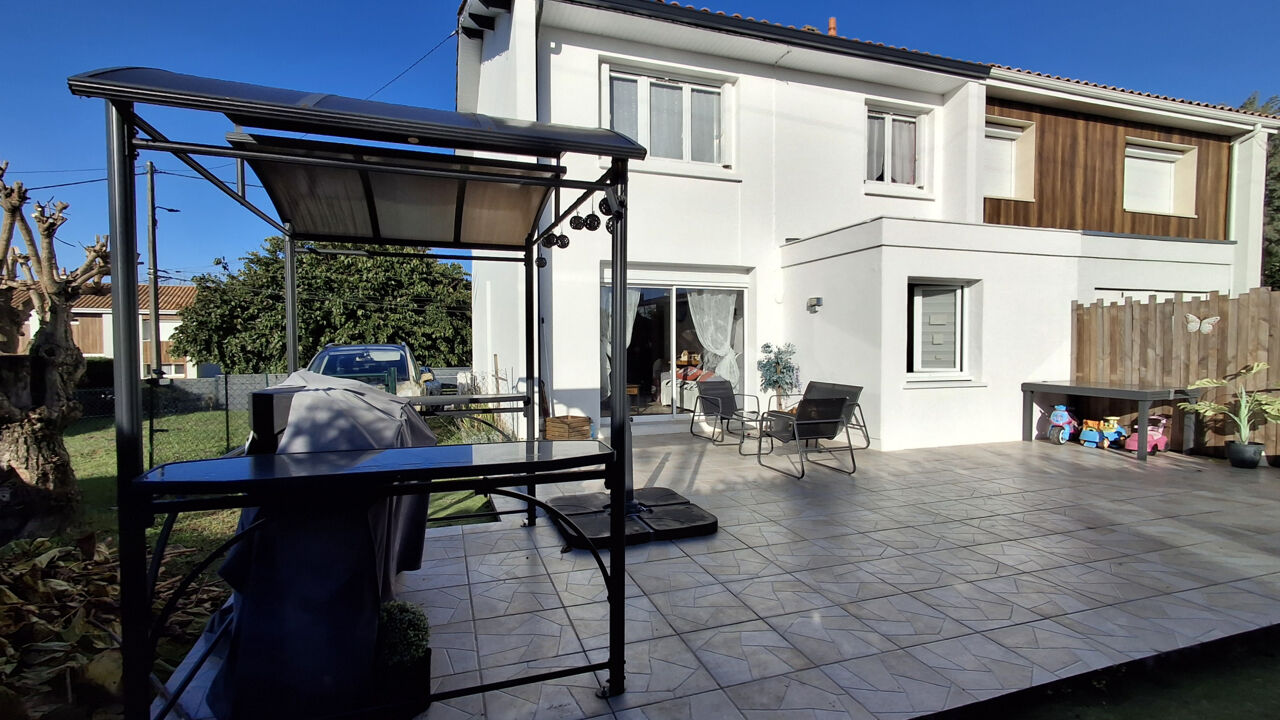 maison 5 pièces 80 m2 à vendre à Saint-Savin (33920)