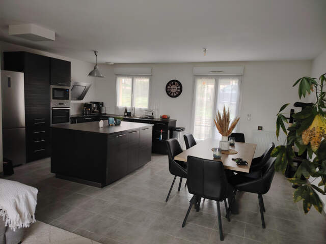 MAISON DANS COMMUNE RECHERCHEE A MOINS DE 10KM  DE SENS — photo du bien