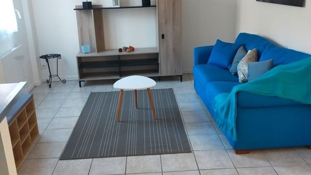 appartement 2 pièces 40 m2 à louer à Tauriac (33710)