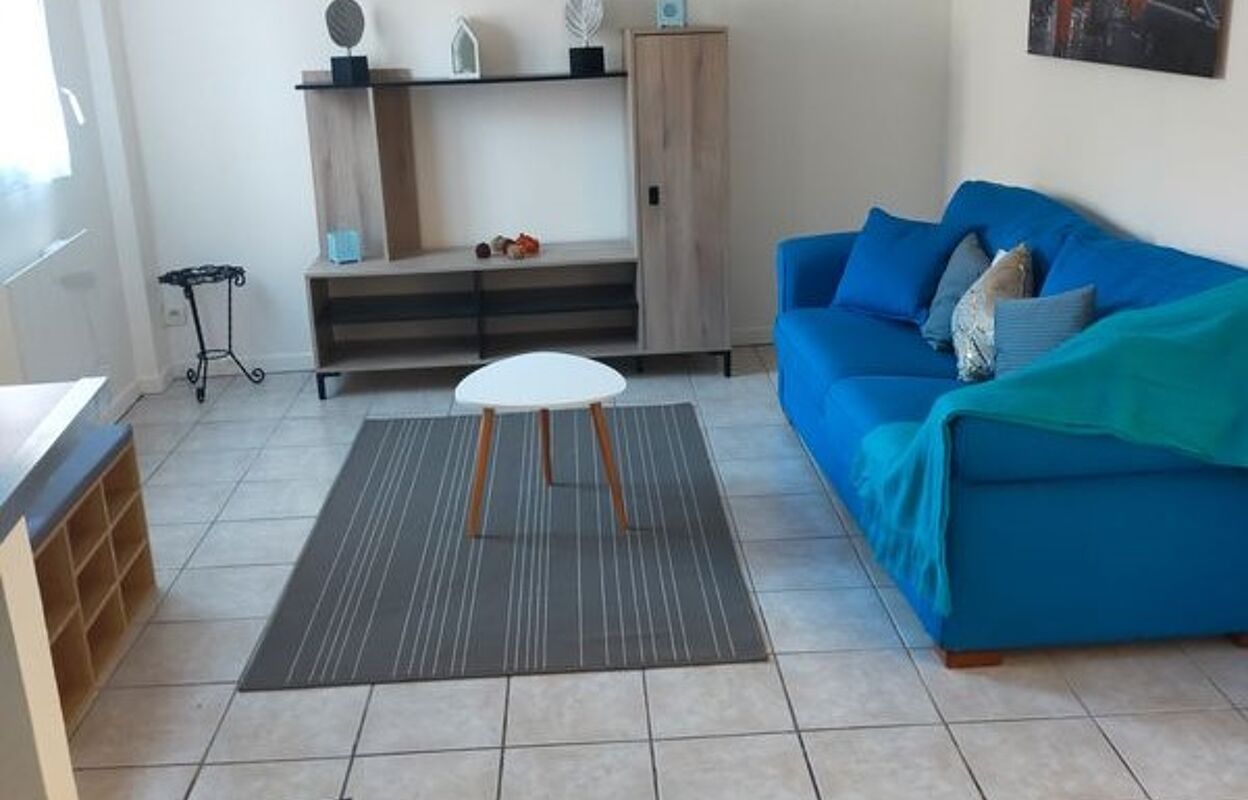 appartement 2 pièces 40 m2 à louer à Tauriac (33710)