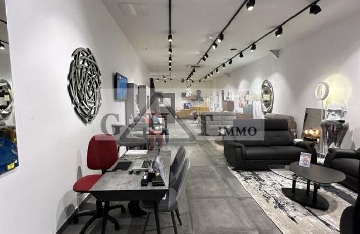 BATIMENT COMMERCIAL A VENDRE — photo 5