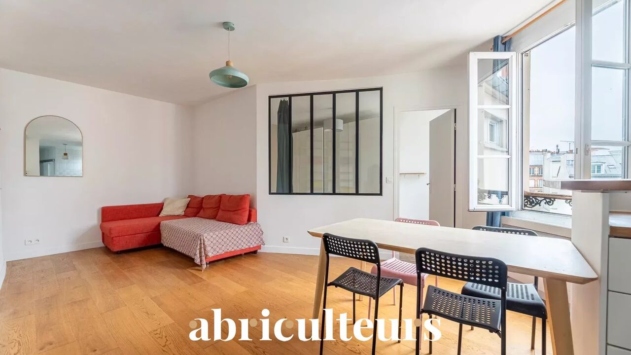 appartement 2 pièces 42 m2 à vendre à Paris 18 (75018)