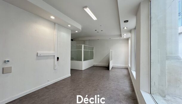 Local commercial 4 pièces  à vendre Poitiers 86000