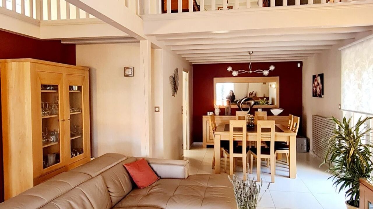 maison 6 pièces 129 m2 à vendre à Villars (42390)