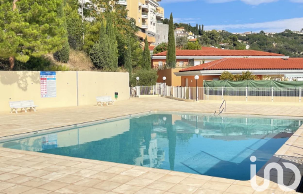 appartement 3 pièces 79 m2 à vendre à Nice (06100)