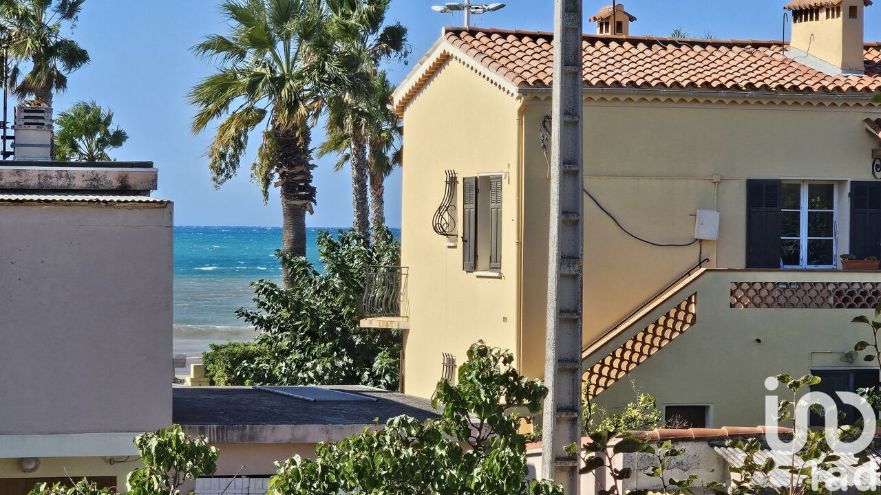 appartement 4 pièces 82 m2 à vendre à Six-Fours-les-Plages (83140)